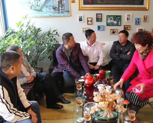 黑龍江商會到我公司參觀（guān）與考察